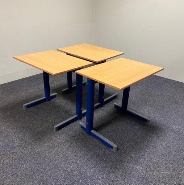 complete set 3 schooltafels,  Presikhaaf (stip rood), Beuken, Huis en Inrichting, Tafelonderdelen, Gebruikt