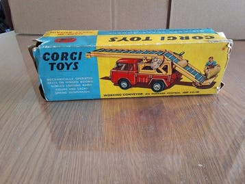 Corgi 1:43 - Voiture miniature - Volkswagen 1200 Saloon -, Nieuw