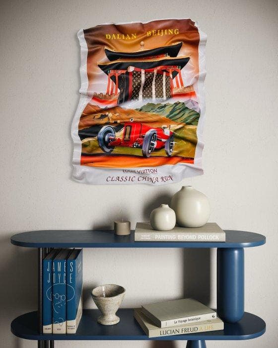 Soyz Bank (1988) - Louis Vuiton - Classic China Run, Antiquités & Art, Art | Objets design