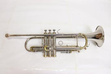 C.G. Conn - Constellation 38B - - Trompette - États-Unis -, Nieuw