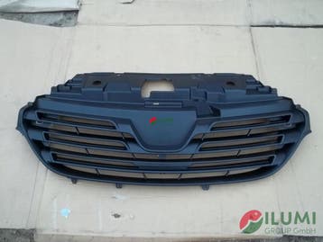 Grill RENAULT Trafic 2015-2018 - Gebruikt, Verzenden