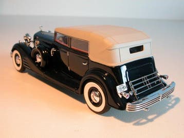 Neo Scale Models 1:43 - Modelauto - 1933 Cadillac Fleetwood, Nieuw