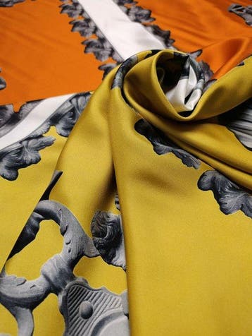 B481 - 545 x 135 cm - Twill in 100% pura seta di Como -, Antiek en Kunst, Antiek | Tapijten, Tafelkleden en Textiel