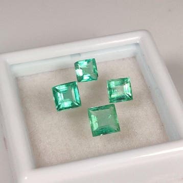 Zonder minimumprijs - 4 pcs Groen Smaragd - 1.57 ct -