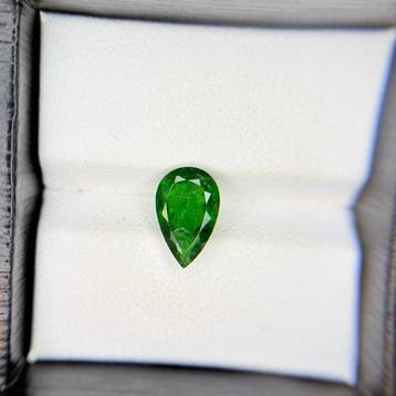 Zonder minimumprijs - 1 pcs Groen Tsavoriet - 2.24 ct -