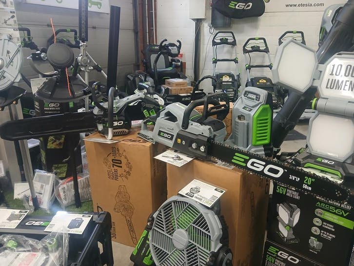 Sproeier , ventilator , powerbank , stofzuiger , multitool, Tuin en Terras, Overige Tuin en Terras, Nieuw, Ophalen of Verzenden