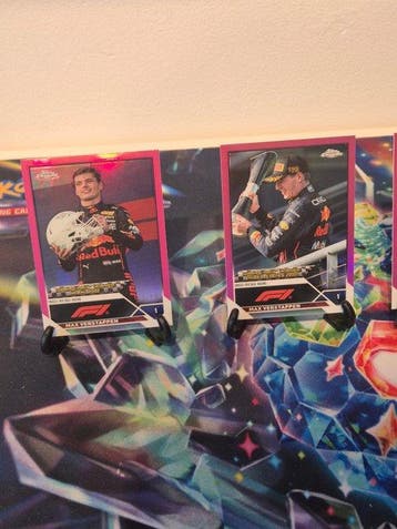 2022 Topps Chrome Max Verstappen Pink /75 Carte parallèle,