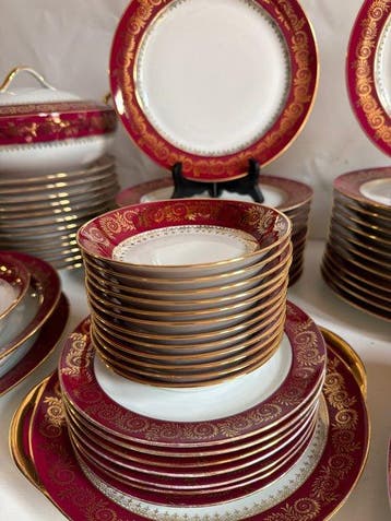 ULIM limoges - Tafelservies (63) - Imperiaal servies Limoges
