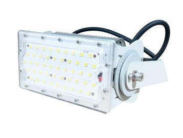 XLT-100W OCEAN – Maritieme LED schijnwerper, Verzenden