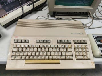 Commodore 128 with monitor and accessories - Computer, Nieuw