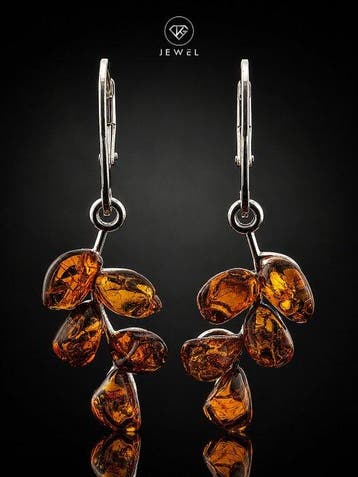 Boucles doreilles pendantes en ambre miel balte - Style