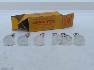 Dinky Toys 1:48 - Voiture miniature (7) - First Original, Nieuw