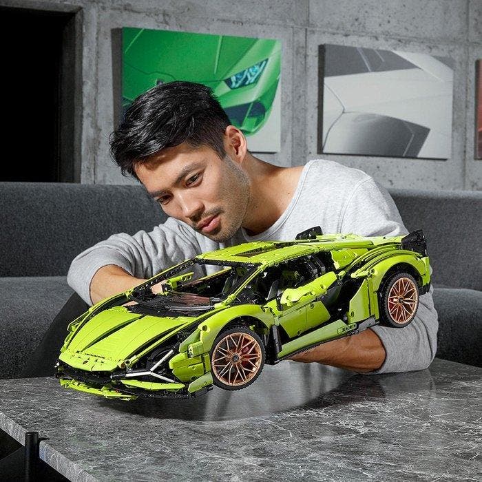 Lego Set - 42115 - Technic - Lamborghini Sián FKP 37, Enfants & Bébés, Jouets | Duplo & Lego