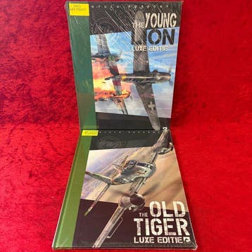 The Old Tiger / The Young Lion - Collectie Memoire WW2 -, Boeken, Nieuw