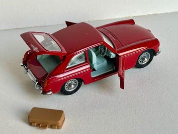 Re-edition Corgi Toys 1:43 - Modelauto - M.G.B. G.T. No, Nieuw