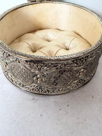 Boîte - Plaqué(e) argent - Boîte à bijoux, Antiquités & Art