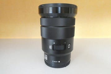 Sony E 4/PZ 18-105 OSS (optical steadyshot) Power Zoom lens
