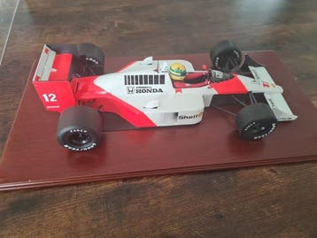 Mclaren - F1 - Ayrton Senna - 1988 - Schaal 1:8 modelauto, Verzamelen, Nieuw