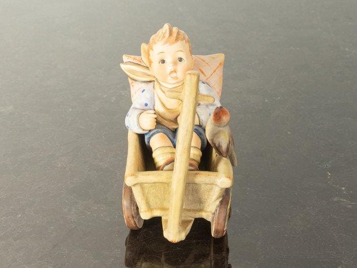 Goebel - M.I. Hummel - Figure - Was frag ich viel nach Geld, Antiek en Kunst, Curiosa en Brocante