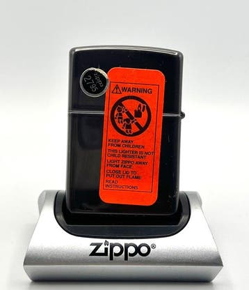 Zippo, No Reserve Price - Camel Pewter Emblem - Ebony Finish, Nieuw
