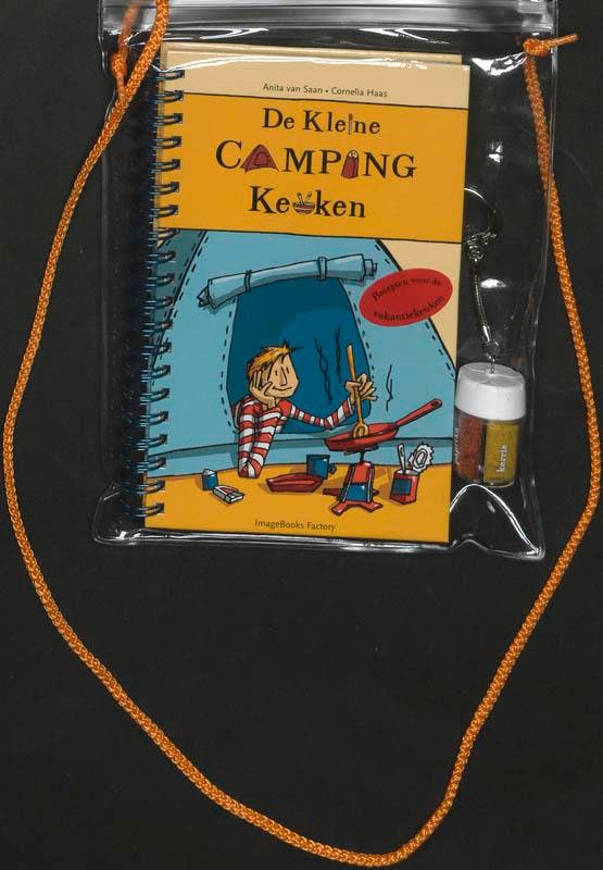 De Kleine Camping Keuken 9789059642942 A. van Saan, Boeken, Kookboeken, Zo goed als nieuw, Verzenden