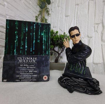 Matrix Ultimate DVD Collection 10 Disc + Gentle Giant Neo, Nieuw