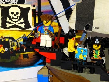 Lego Set - 6268 - Pirates - Pirates – Renegade Runner, Nieuw