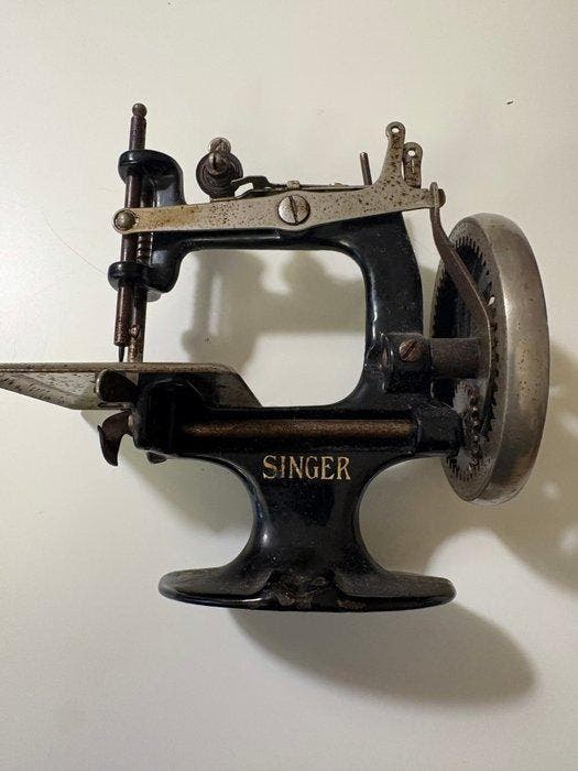 Singer 20 Sewhandy Naaimachine - Gietijzer - naaimachine, Antiek en Kunst, Kunst | Designobjecten