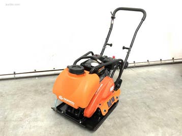 2x Daewoo - 2025 - DATM80 - Trilplaat compact Daewoo..., Bricolage & Construction, Outillage | Autres Machines