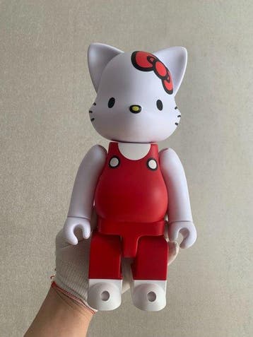 NY@BRICK Hello Kitty Red Overalls Ver. 400%