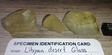 3 tectieten: Libyan Desert Glass / Zonder reserveprijs, Collections
