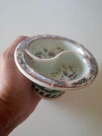 Copa de altar Yin-Yang de porcelana - Familia Rosa -