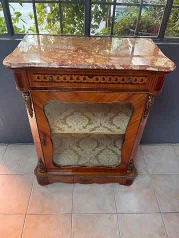 Vitrine - Hout, Messing, Glas