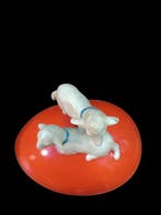 Statue, Pair of Lamb on Egg Trinket - 13 cm - Porcelaine
