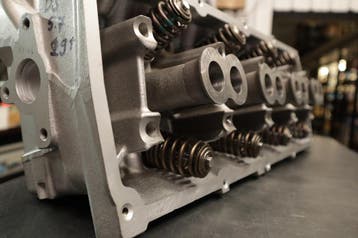 RM. LPG/CNG 5.7 HEMI Cylinder Head, Left - RAM 19+ DT, Ophalen of Verzenden