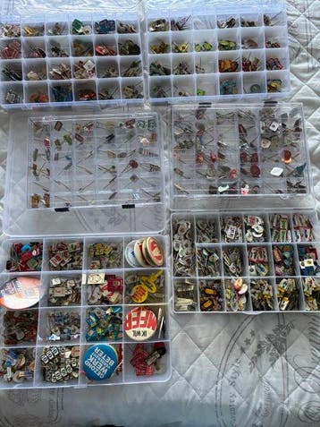 Themacollectie - collectiespeldjes, reverspelden en buttons, Antiek en Kunst