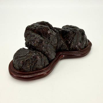 Steen, Hout - Chinese Scholar’s Rock (Gongshi) - “Horizontal