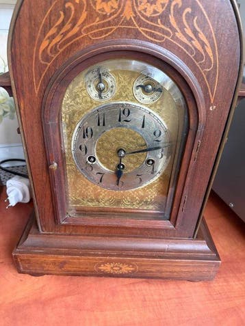 Pendule de cheminée - - Acajou - 1920-1930