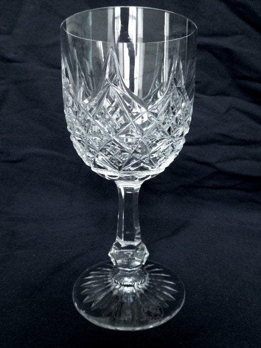 Baccarat - Wijnglas - Kristal - Colbert-model, Antiek en Kunst, Antiek | Glaswerk en Kristal