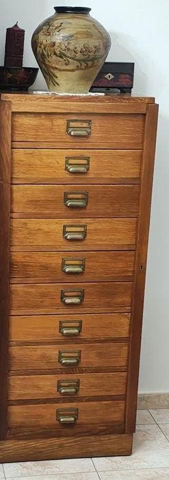 Commode - chêne - Meuble cassettier-schedario vintage en, Antiquités & Art, Art | Objets design