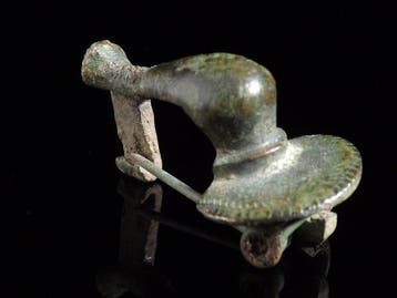 Oud-Romeins Romeins Rijk – Oude bronzen fibula (broche) –