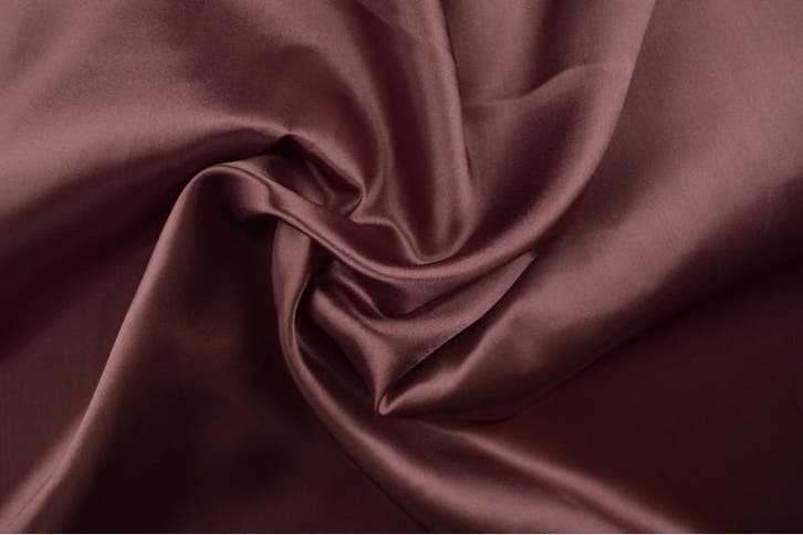 15 meter satijn stof - Donker oud roze - 100% polyester, Hobby & Loisirs créatifs, Tissus & Chiffons, Envoi