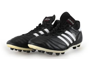 Adidas Voetbalschoenen in maat 45 Zwart, Vêtements | Hommes, Chaussures, Verzenden