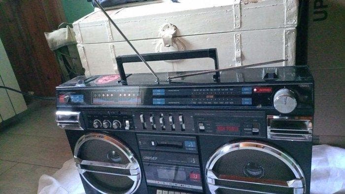 UNISEF - SZ-5000 Draagbare cassettespeler, TV, Hi-fi & Vidéo, Radios