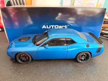 Autoart 1:18 - Modelauto - Dodge Challenger 392 Hemi Scat, Hobby en Vrije tijd, Nieuw
