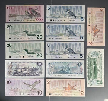 Canada. - 12 Banknotes - Various Dates