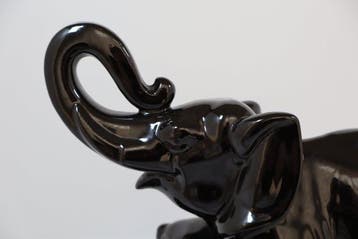Lemanceau - Beeld, Olifant met kalf - 31 cm - Aardewerk