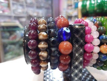 Agate, Néphrite, Quartz rose, Agate de Soleimani, Agate