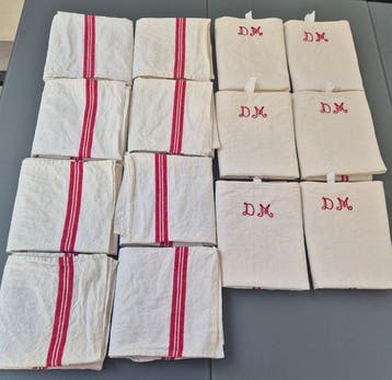Textiel (14) - 85 cm - 50 cm - 14-delige set linnen, Antiek en Kunst
