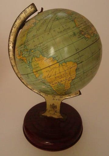 Terrestrial table globe - 1930-1940